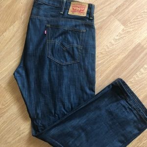 Men’s Levis, 569- 40x32